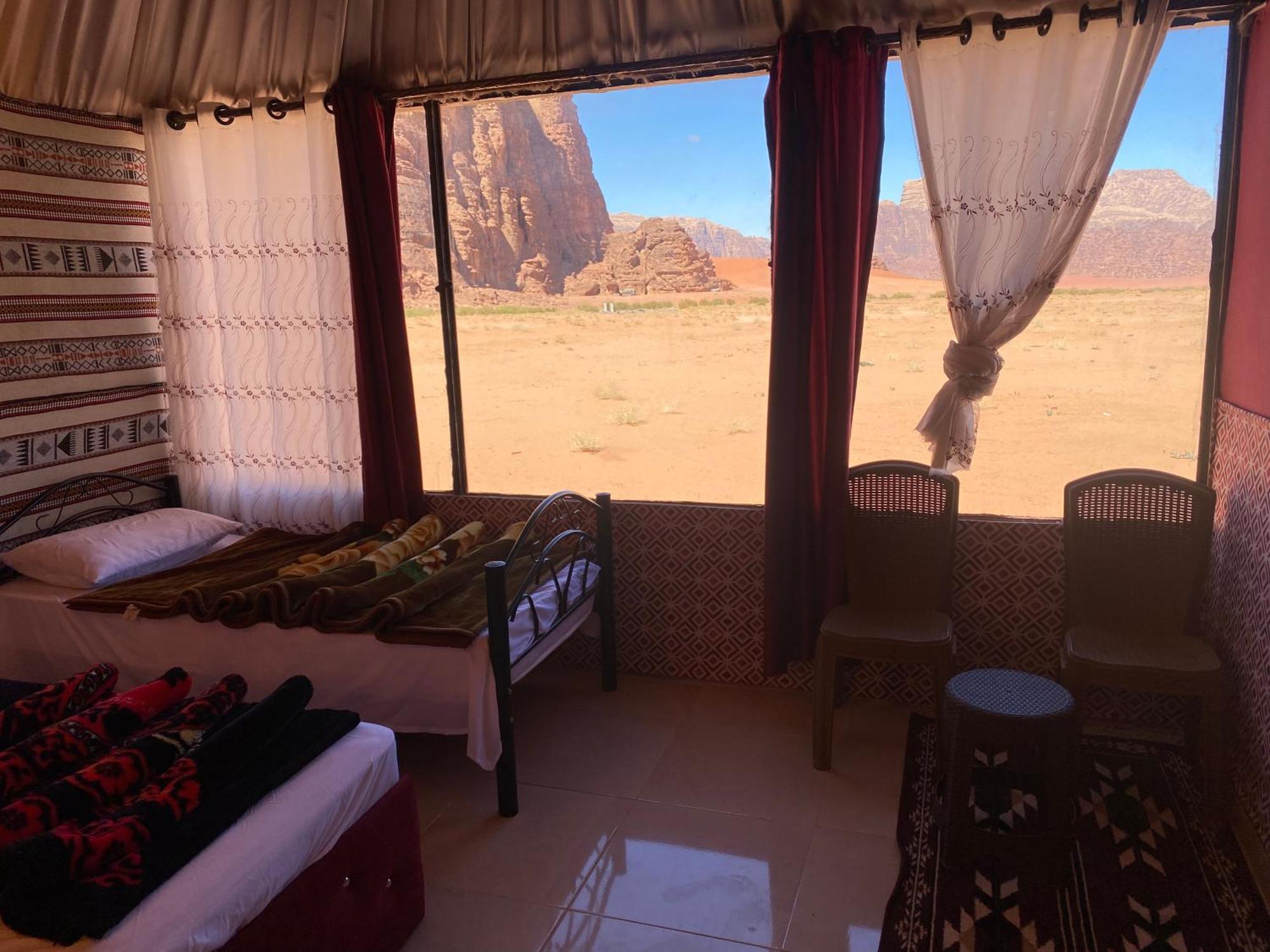 Wadi Rum 4x4 Jeep Tour&Camp Bagian luar foto